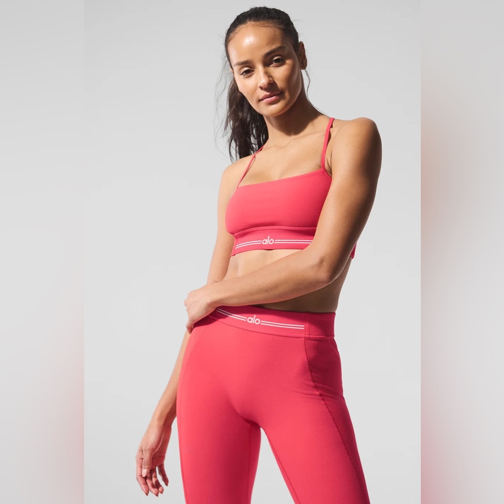 Alo Yoga Relay Bra Candy Red